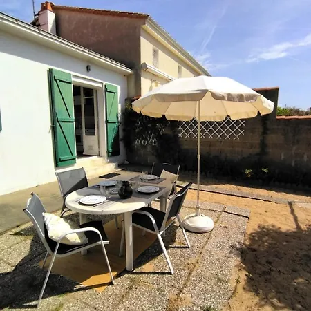 Ferienhaus Maison De Vacances - Authentique Quartier De La Chaume - 4 A 5 Pers Les Sables-dʼOlonne